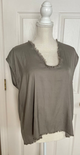 Aurora Squared Neck Shell Blouse